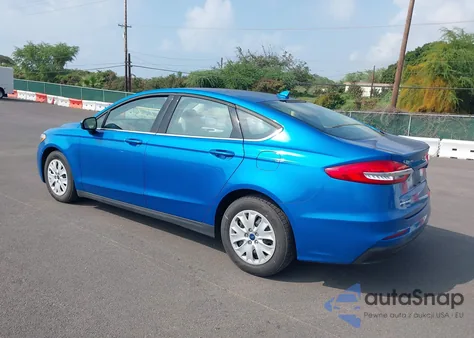 2020 Ford Fusion S из США, поврежденный, VIN 3FA6P0G75LR120735